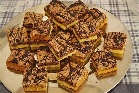 Blechkuchen sind schnell und unkompliziert gemacht. Russische Schnitten (Blechkuchen) von Dragonmoon | Chefkoch.de