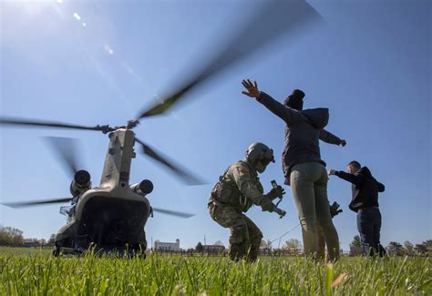 Dvids Images Helo Crews Train For Mass Casualty Evacuation Image 6