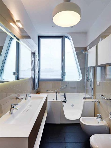 11 Smart Small Bathroom Ideas