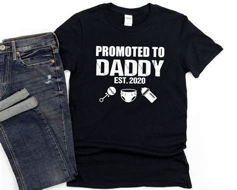Promoted To Daddy Shirt Funny New Dad T Baby Etsy In 2020 Funny