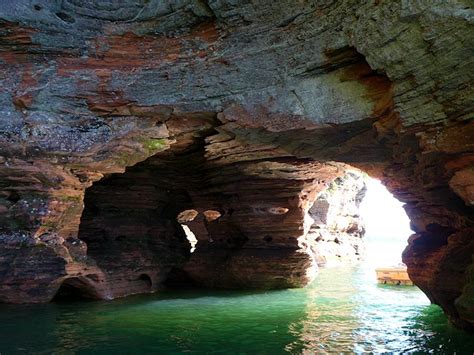 Apostle Islands Sea Caves Boat Tour