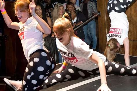 Uk Twerking Championships Mirror Girl Shakes It In Front Of Hundreds At Dance Comp Mirror Online