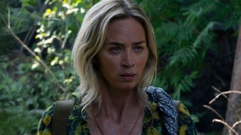 Emily Blunt Est Em Negocia Es Para Estrelar Novo Filme De Christopher Nolan