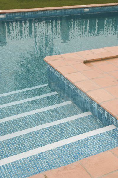 Wir bieten ihnen die größte ausstellung an fliesen in berlin in unglaublichen, ausgefallenen designs und die neuesten trends aus italien und spanien. Die schönsten Mosaik Fliesen kaufen in Berlin- Berliner ...