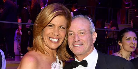Hoda Kotb Shows Off Her Boyfriend And Cute Daughter Haley Having Fun By