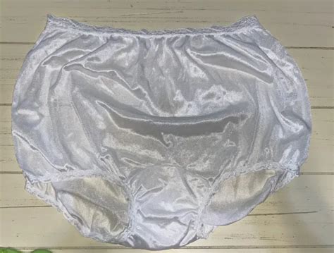 Vtg Silky Light Nylon Mushroom Gusset Panties Semi Sheer Silky Granny