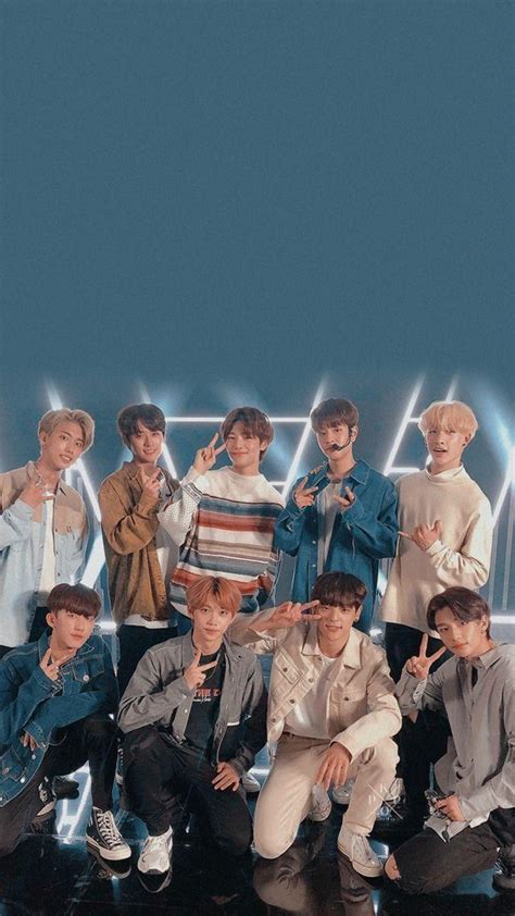 Stray Kids Aesthetic Ot8 So The Background Image Is Light Grey With A