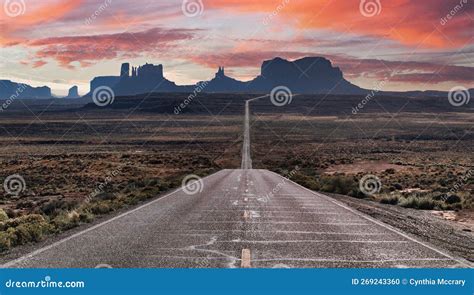 Sunset Over Scenic Byway 163 To Monument Valley Stock Photo Image Of