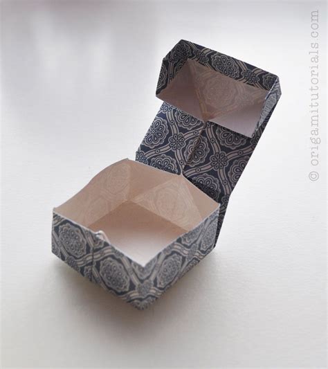 One Sheet Origami Square Box With Lid Origami Tutorials Origami Box