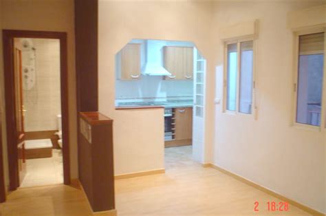 El banco bbva en argentina comienza sus operaciones en 1986 denominado en ese momento banco francés del río de la plata. Estrena por 42.000€ - 1º piso en Alcoy (Alicante) - 2 ...