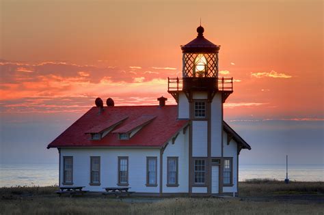 Spend The Night At Point Cabrillo Light Station Beautiful Lighthouse
