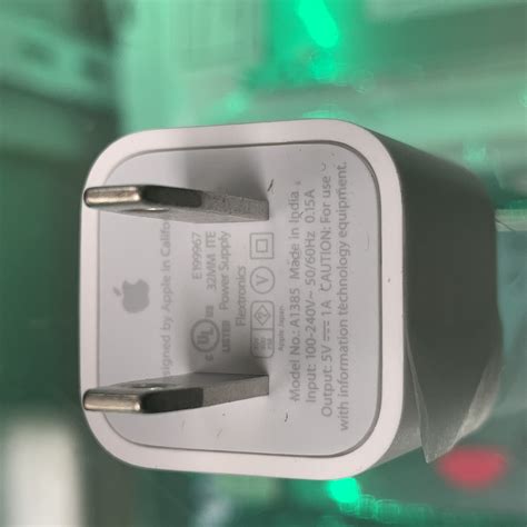 Genuine Apple Iphone 5w Watt Usb Power Charger Adapter For Iphone A1385