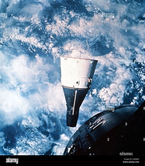 Gemini 7 Hi Res Stock Photography And Images Alamy