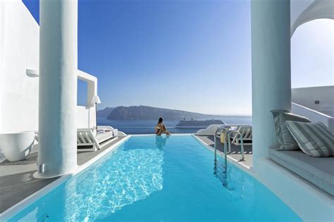 Charisma Suites Review An Enchanting Santorini Stay Trekbible