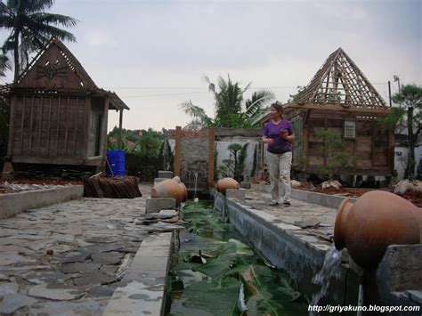 Griya Kuno Dokumentasi Awal Set Up Molor Resort
