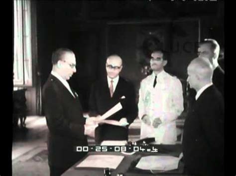 Franco all'economia, colao alla transizione. Giuramento dei nuovi Ministri. - YouTube