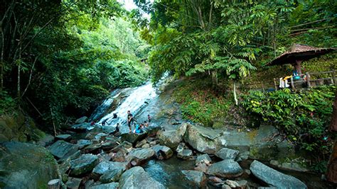 Bagi kalian yang mau merasakan rahasia yang tersembunyi ini, berkunjunglah ke curug semirang! Gabai Waterfalls (Air Terjun Sungai Gabai) - Visit Selangor