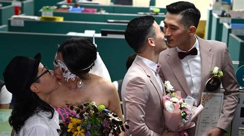 Taiwán Celebra Los Primeros Matrimonios Homosexuales De Toda Asia El Portal Una Nueva Era