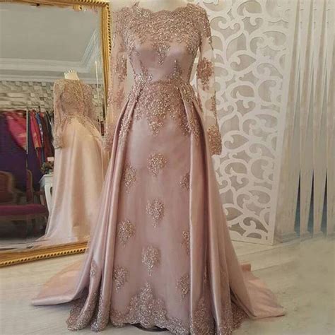 Muslim Pink Applique Evening Dresses Scoop Neck Long Sleevs Wedding
