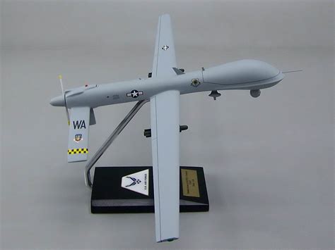 110228 military air plane drone predator hellfire decor laminated poster fr. USAF MQ-1B Armed Predator UAV 1/24 Scale Airplane Model
