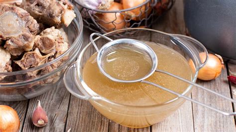 Does Bone Broth Have Collagen Myth Or Magic Potion Noble Origins