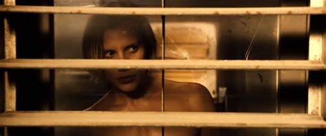 Naked Katee Sackhoff In Riddick