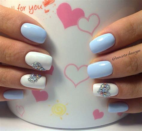 Blue And White Nails Heart Nail Designs Hearts On Nails Manicure On
