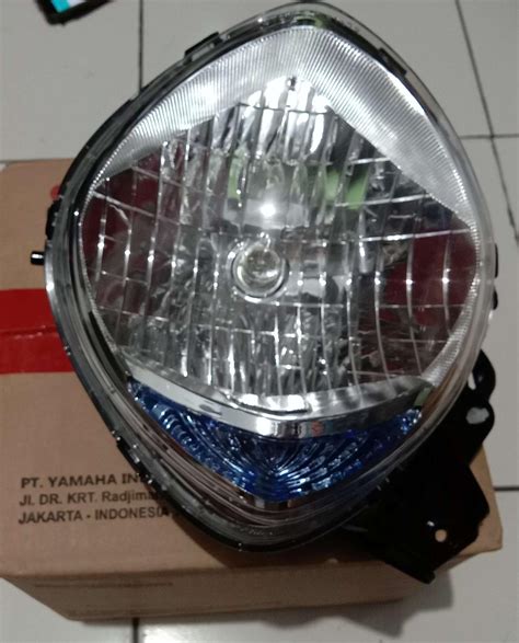 New yamaha jupiter z 2010 yamaha launches new variants of skubek yamaha jupiter z 2010 , this bike was once with the motor diferent j. 20+ Koleski Terbaru Stiker Buatan Lampu Belakang Vixion ...
