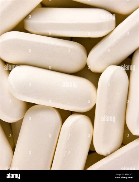 Generic Acetaminophen Tablets Stock Photo Alamy