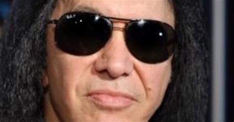 Kiss Star Gene Simmons Wants To Trademark Devil Horns Cnet