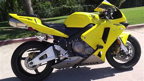 Fresh canada shipment honda cbr 600 f4 neat home use accident free bike ship in with no hidden fault one touch in sparking good engine sound and chargeable led light from home come with. 2003 Honda CBR600RR Yellow - DallasMoto.net - YouTube