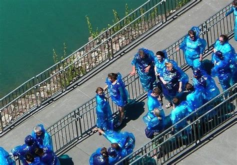 Każdego Roku Odwiedza Je Około 30 Mln Turystów - 25 ciekawostek o wodospadzie Niagara