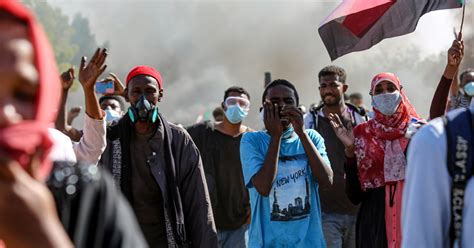 Sudan Security Forces Fire Tear Gas At Khartoum Protesters Protests News Wirefan Your