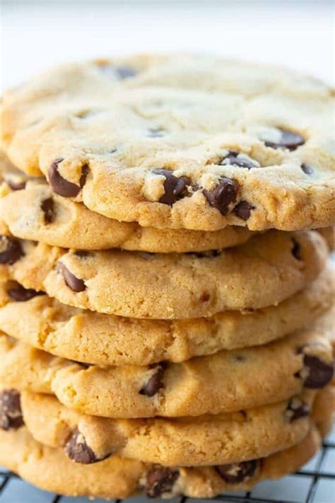 Crispy Chocolate Chip Cookie Recipe The Kitchen Magpie