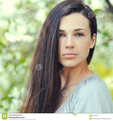 young-beautiful-brunette-woman-face-closeup-portrait-stock-photo-image-of-facial,-closeup