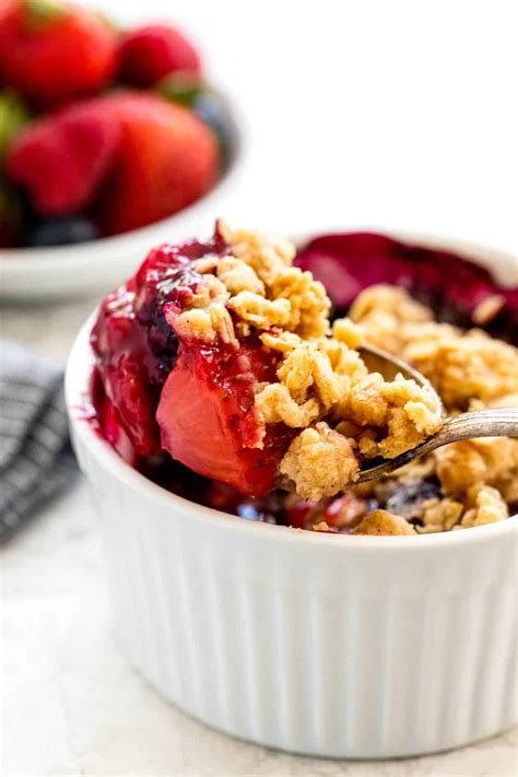 Mixed Berry Crisp Recipe The Recipe Critic