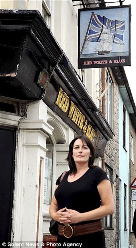 Pub Landlady Karen Murphy Wins Eu Fight To Screen Premier League Football Daily Mail Online