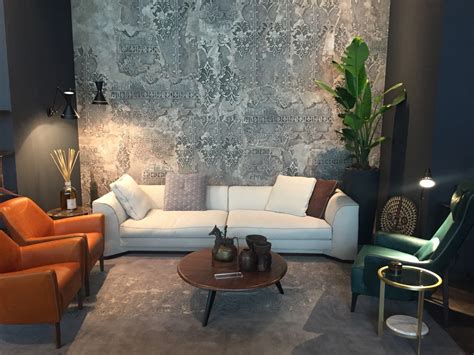They can be integrated in the design in all sorts of different ways and they each have their secrets and buy dining room design decor for the modern design you love! How to Decorate a Modern Coffee Table