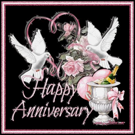 Choose from our collection of anniversary ecards for your spouse, parents, children, friends, boss. Happy Anniversary wishes gif