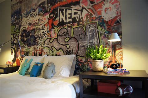 Simple Room Graffiti Design For Small Space Home Decorating Ideas
