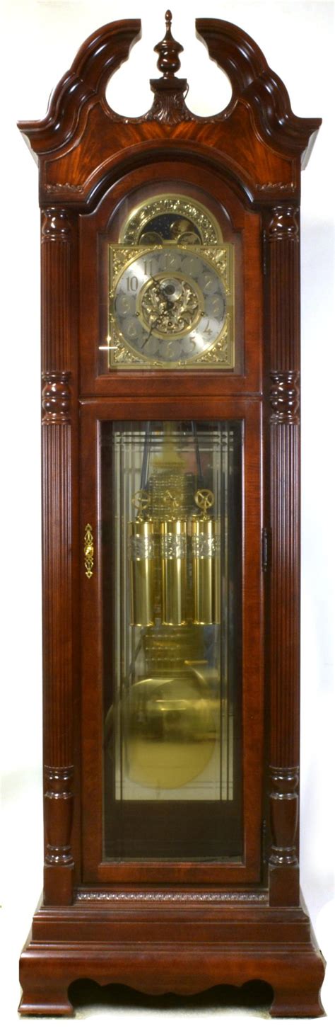 Sold At Auction Howard Miller Model 610 904 Glenmour Grandfather Clock