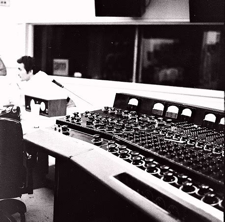 New studio's available in new york. Columbia Studios New York, NY Custom Console