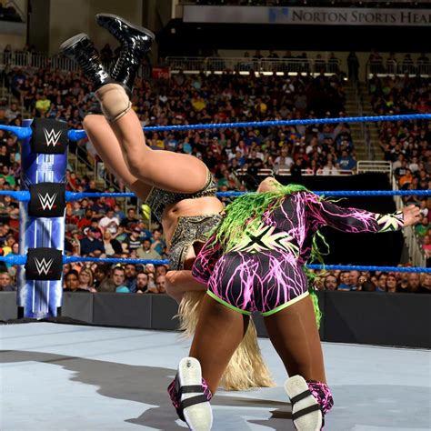 Charlotte Flair Vs Naomi Smackdown Live 8 By Billiekay 201 On Deviantart