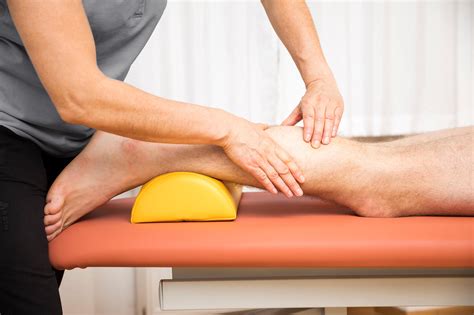 sports therapist sports rehab physiotherapy role namix