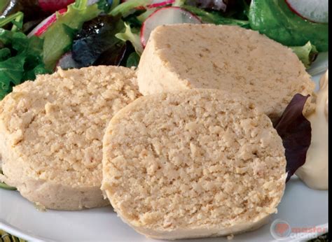Ingredienti e procedimento della ricetta polpettone freddo di tonno e ricotta preparata da antonella clerici nella puntata della prova del cuoco del 12 ingredienti: Polpettone freddo di tonno e ricotta | Ricette, Idee ...