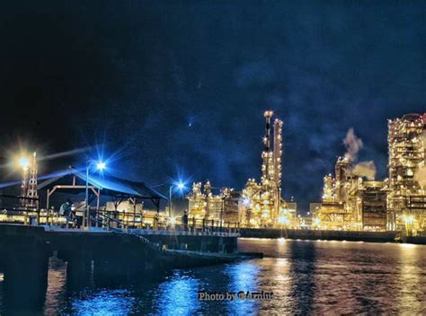 Kebakaran kilang di area pertamina refinery unit (ru) iv cilacap, jawa tengah, dilaporkan telah padam. Pemkab Cilacap Jajaki Peluang Wisata Pesiar Malam ...