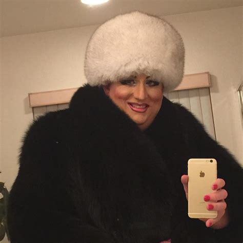 Gorgeous Vanessa Inmee Covered In Fur Drag Queen Ladylike Crossdressers Gurl Vanessa Fur