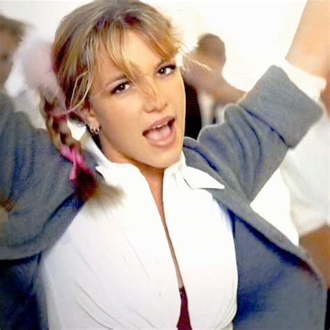 New britney spears merchandise available now! Britney Spears Früher / Einfach schön: So toll sieht ...