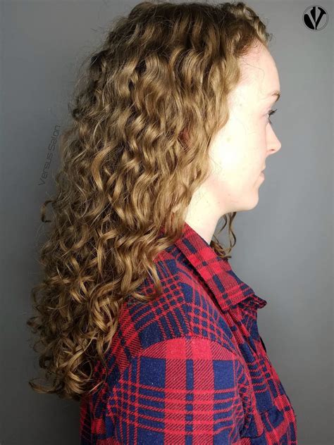 The Secret To An Even Curl Definition Is Using The Right Products In The Right Way Natural