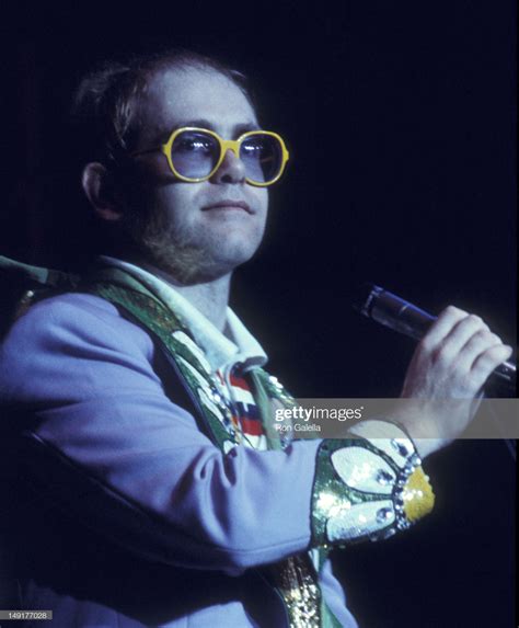 Elton John Performing In Concert On August 10 1976 At Madison Square